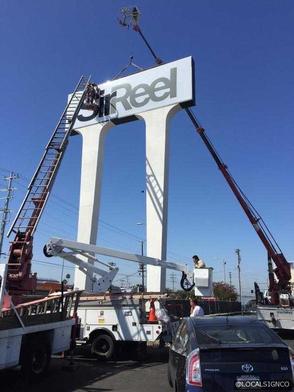 sign installation services